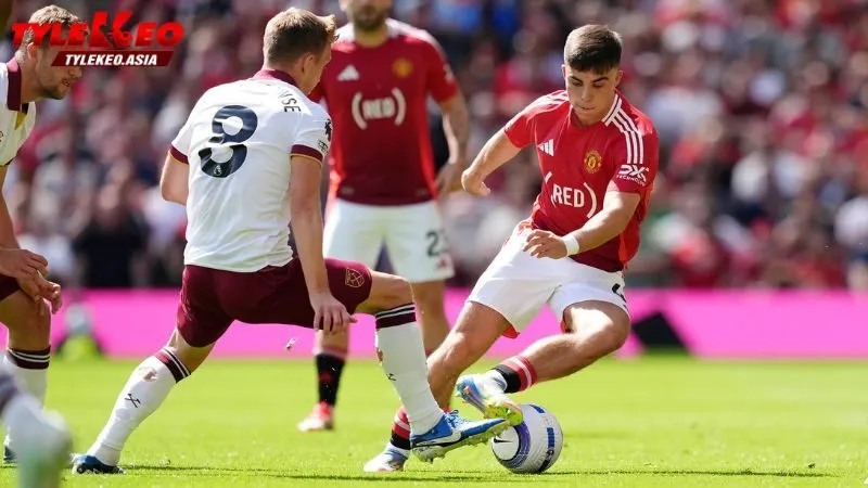 West Ham thật sự là đối thủ đáng gờm với các cầu thủ trẻ Manchester United